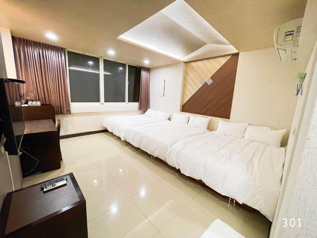 花見你民宿-近東大門夜市 Hualien City Exterior photo