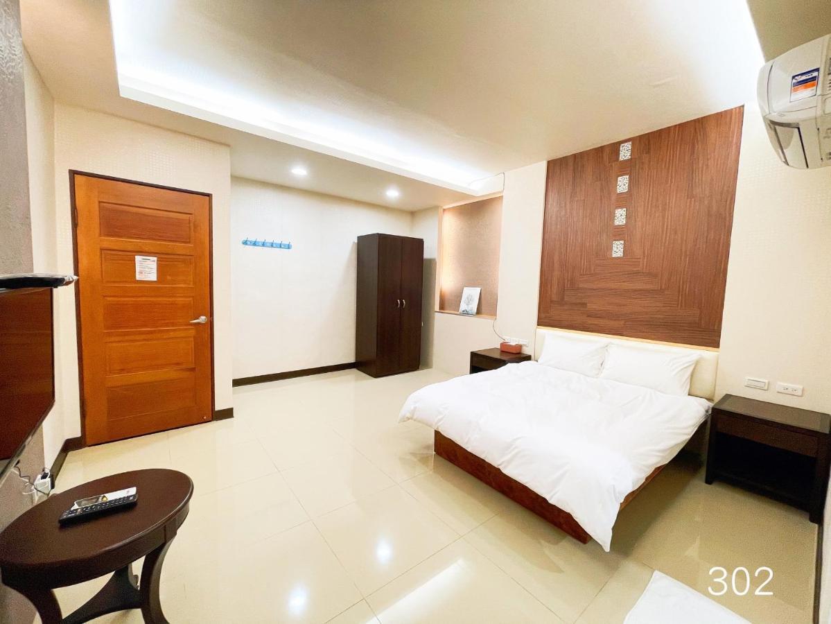 花見你民宿-近東大門夜市 Hualien City Exterior photo